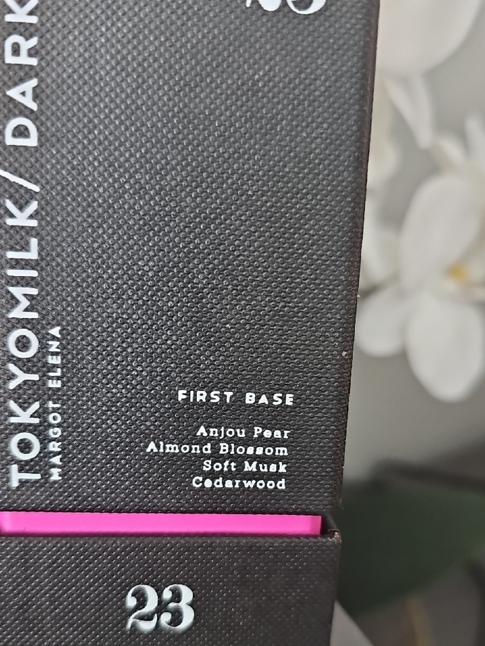 TOKYOMILK Dark First Base - Picture 3 of 6